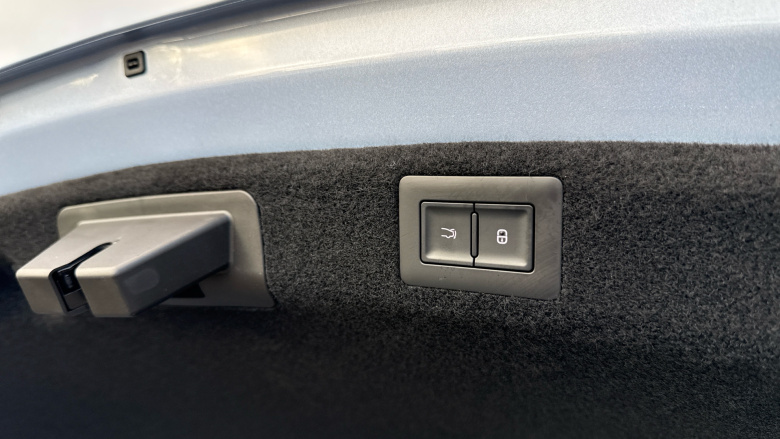 BYD Seal 230kW Design 83kWh 4dr Auto Electric Saloon